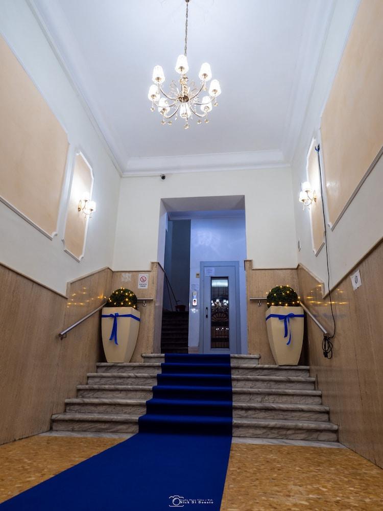 Hotel Suite Caesar Rome Exterior photo
